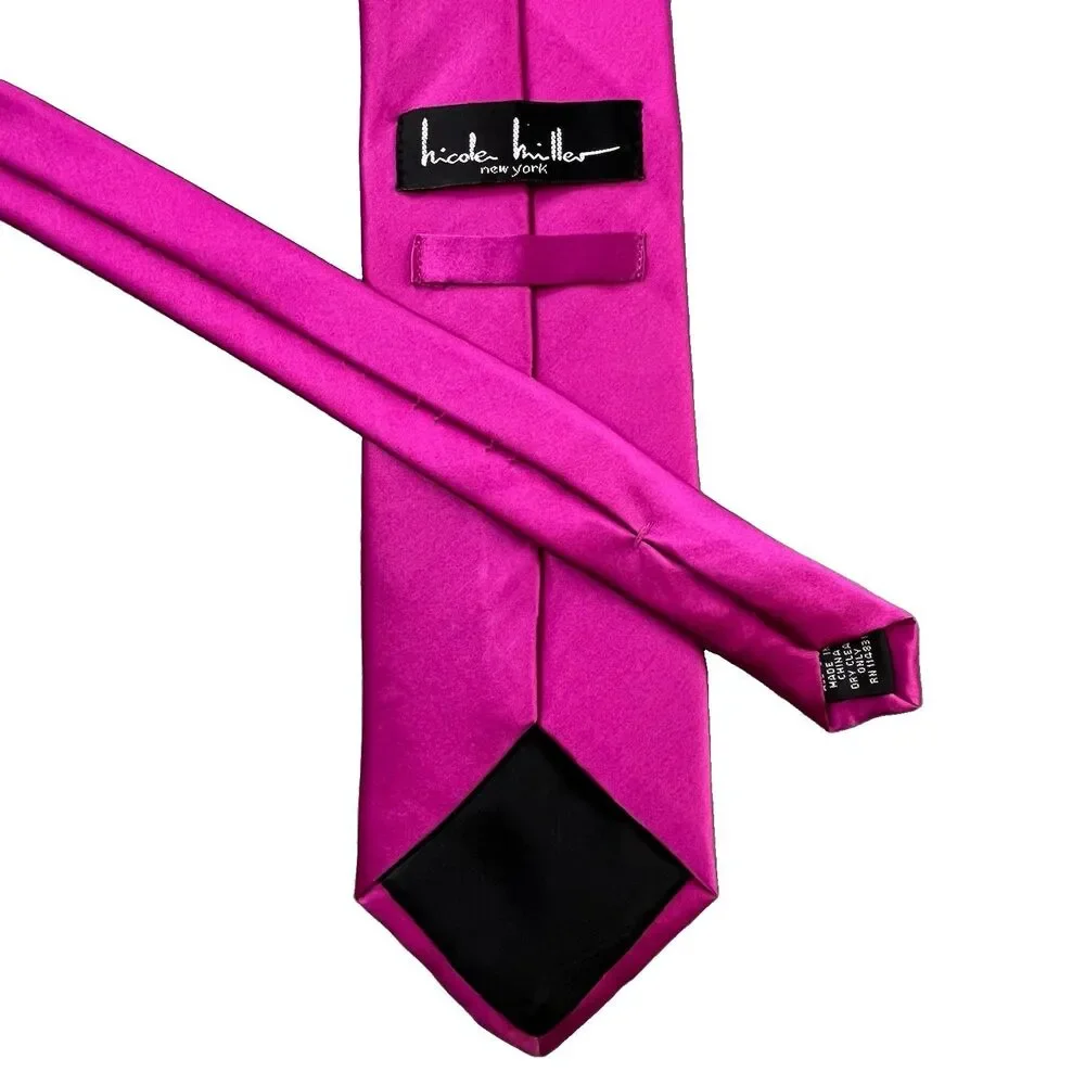 Nicole Miller New York 100% Silk Tie Necktie Hot Pink Solid Designer